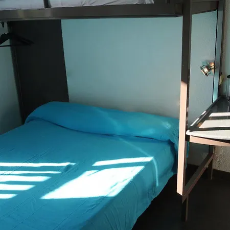 Egg Hotel Sevran